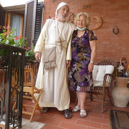 Primettahouse Hotel San Gimignano Ngoại thất bức ảnh